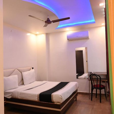 Hotel Riddhi Regency Lucknow Bagian luar foto